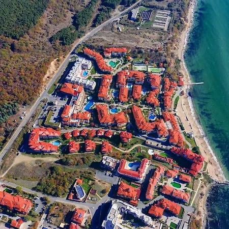 Garden Of Eden Complex 5*