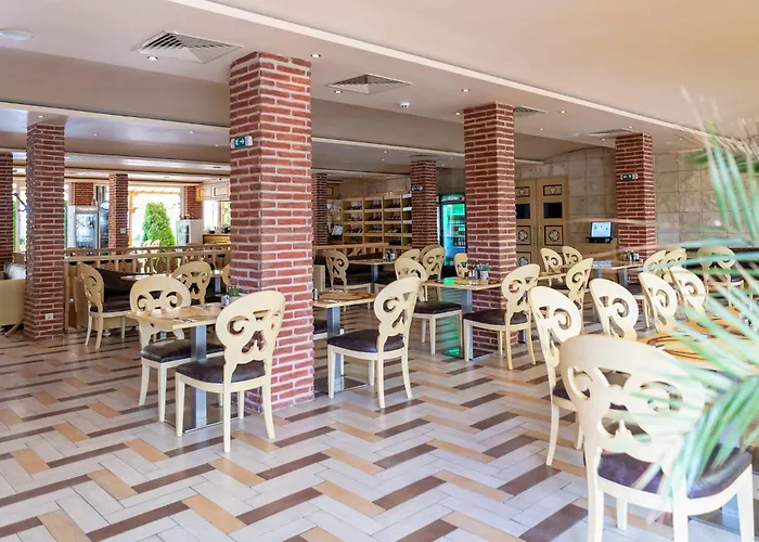 花园伊甸园大厦酒店 圣弗拉斯