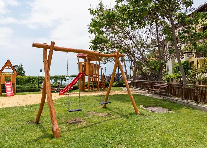 Hotell Garden Of Eden Complex