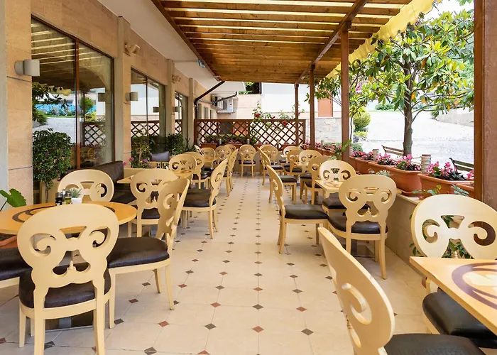 花园伊甸园大厦酒店