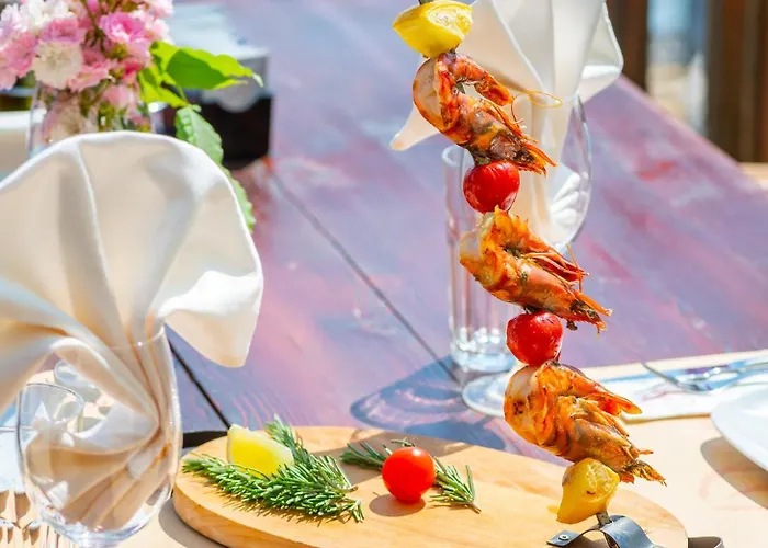 Garden Of Eden Complex Hotel 5*